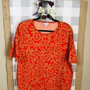 💥SALE💥LuLaRoe red and gold Irma top